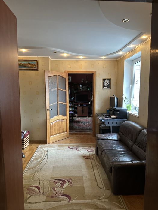 Продаж будинку вул.Мрії Бородинський Амстор