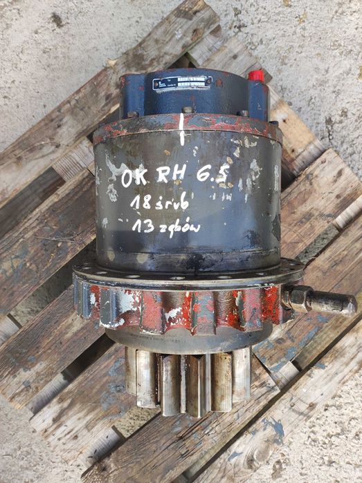 Koparka O&K - RH 6.5 - Reduktor obrotu -18 śrub