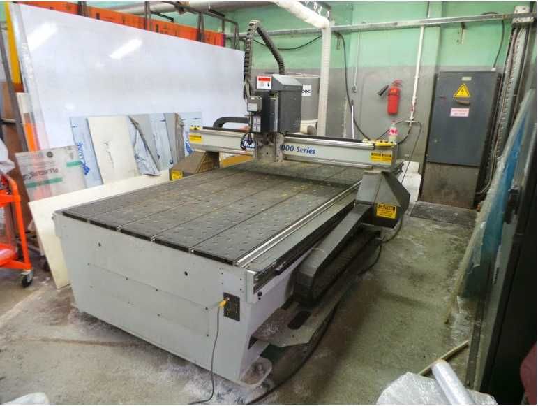 Фрезерний станок ЧПУ по дереву 2500х1500 фрезерний ЧПУ верстат