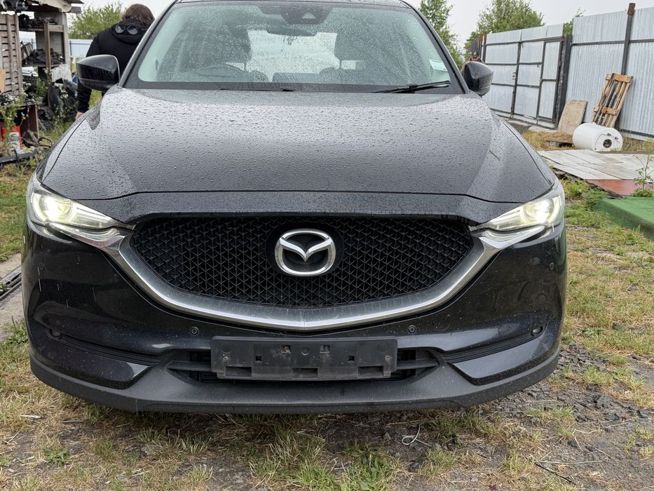 Бампер mazda cx5 в зборі чорний колір в зборі