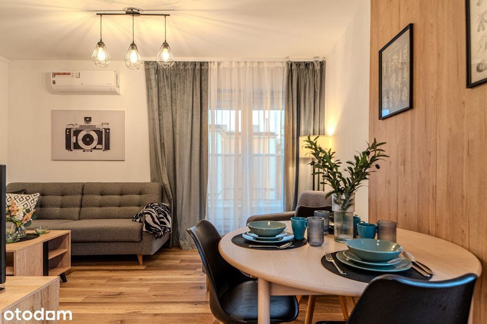 Klimatyzowane 3 Pokoje | Duży Balkon 10 m² | Garaż | Od zaraz