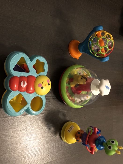 Zabawki 6-24 miesiące