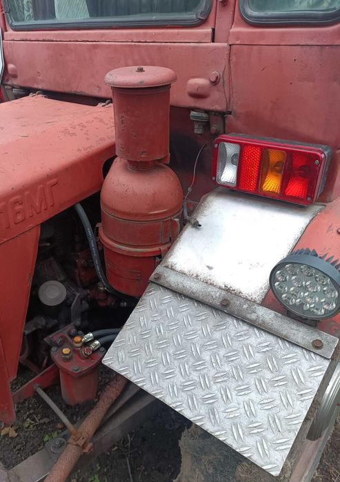 Продам трактор т 16