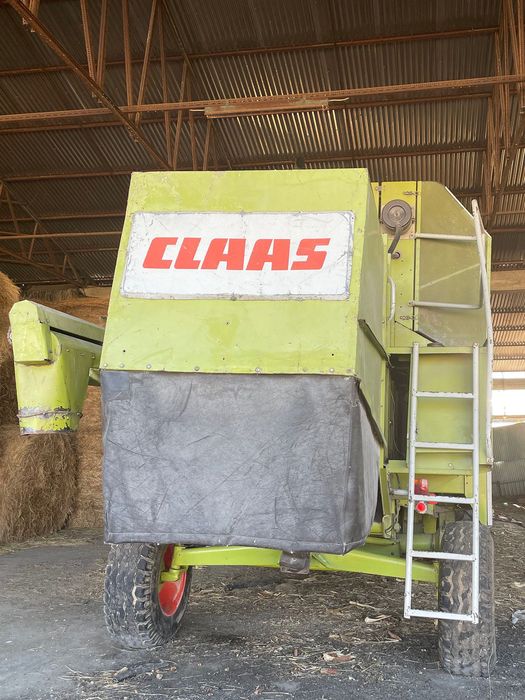 Ceifeira Claas Dominator 68s