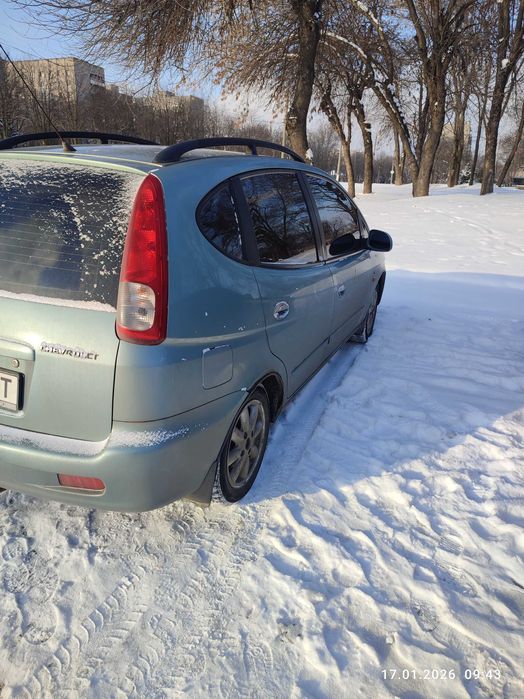 Шевроле Такума. Авто для родини.