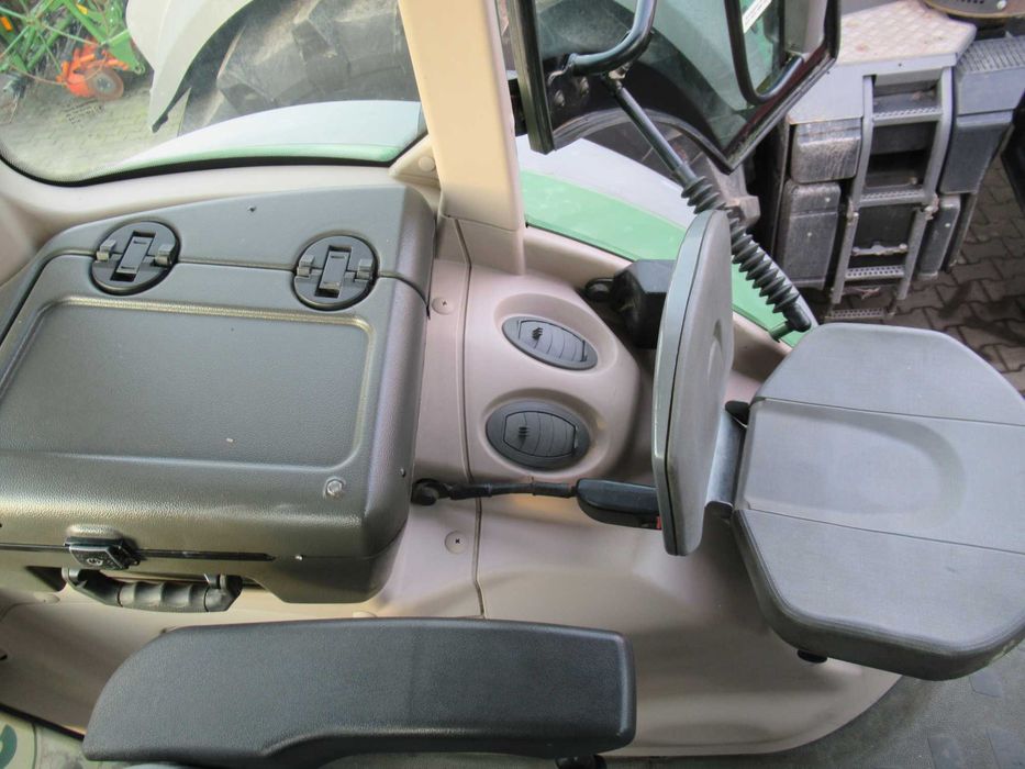 ciagnik Fendt 927 Vario