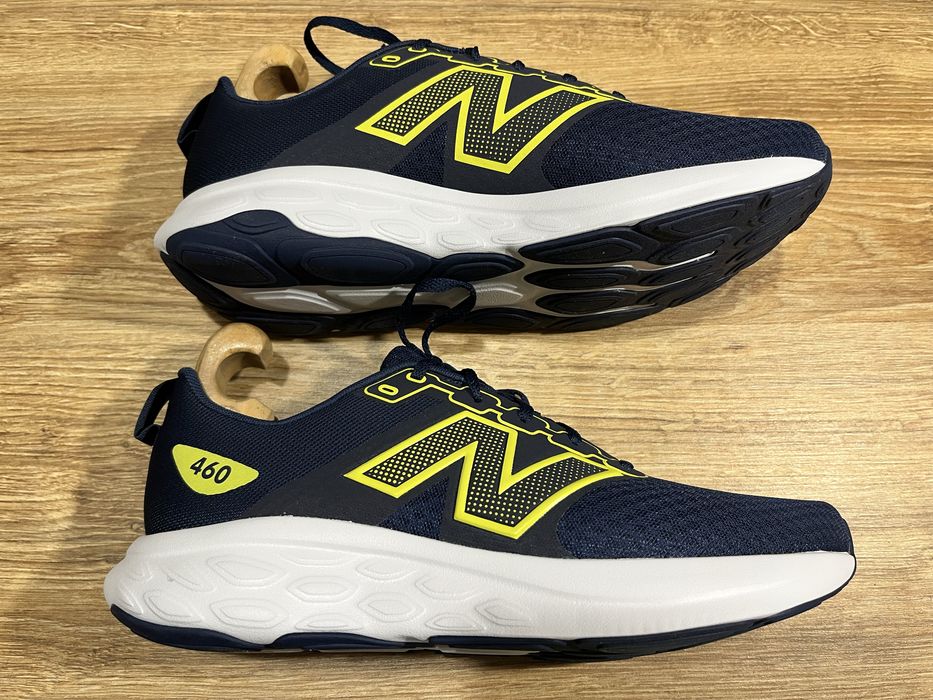 кросівки New Balance 460 V4 Нові в коробці.  Розмір 43(27,5 см.) Ціна 2890 грн.