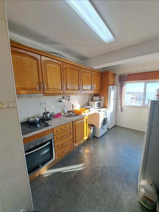 Alugo Quarto em Faro