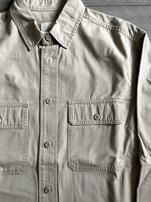 Casaco-camisa oversized bege H&M