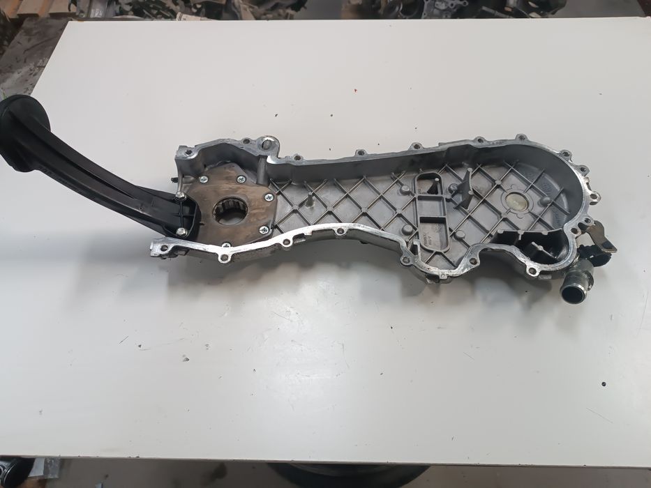 Tampa da distribuição + bomba óleo - Opel  1.3 cdti ( Z13DTJ )