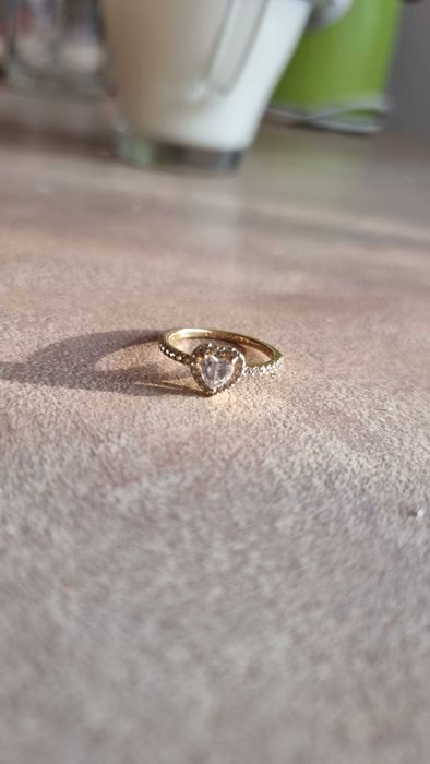 Pierscionek pandora cyrkonie rozm 52