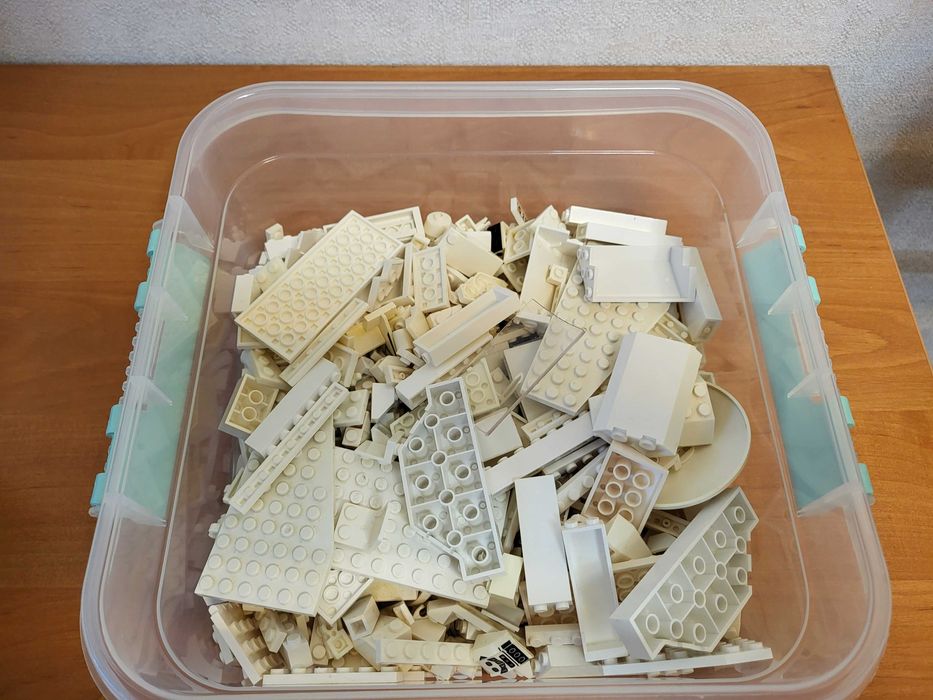 Деталі LEGO (китайські) на вагу 5,5 кг