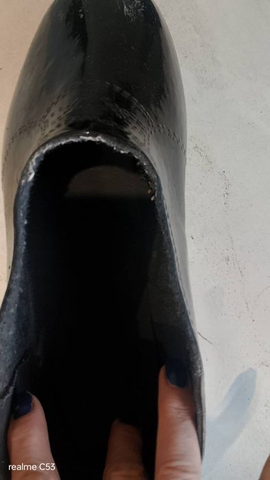 чоловічі резинові галоші.