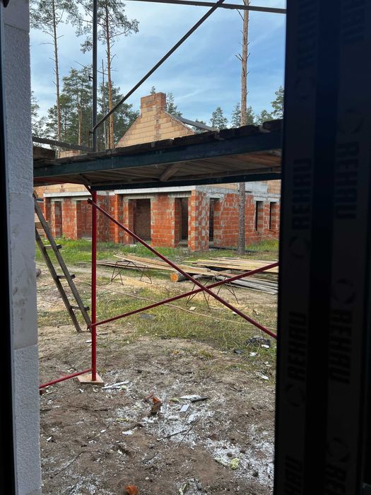 одноповерховий дуплекс в Лісовій Бучі, з газом, через дорогу ліс без %