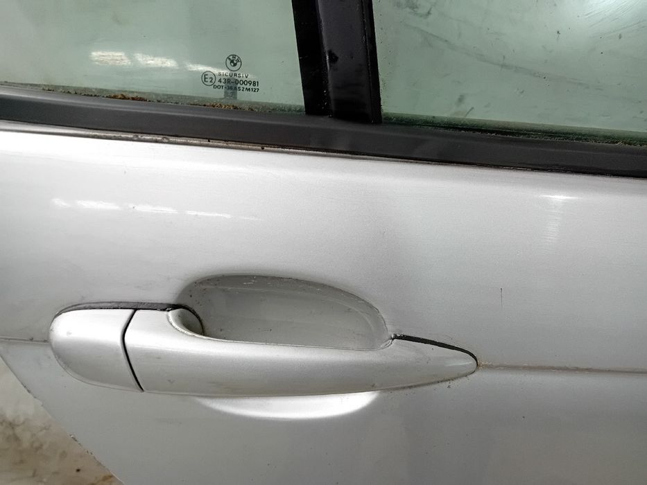 Porta trás direita BMW 3 (E46)