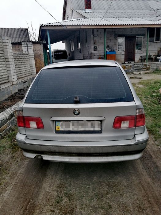 Продам бмв е39 туринг