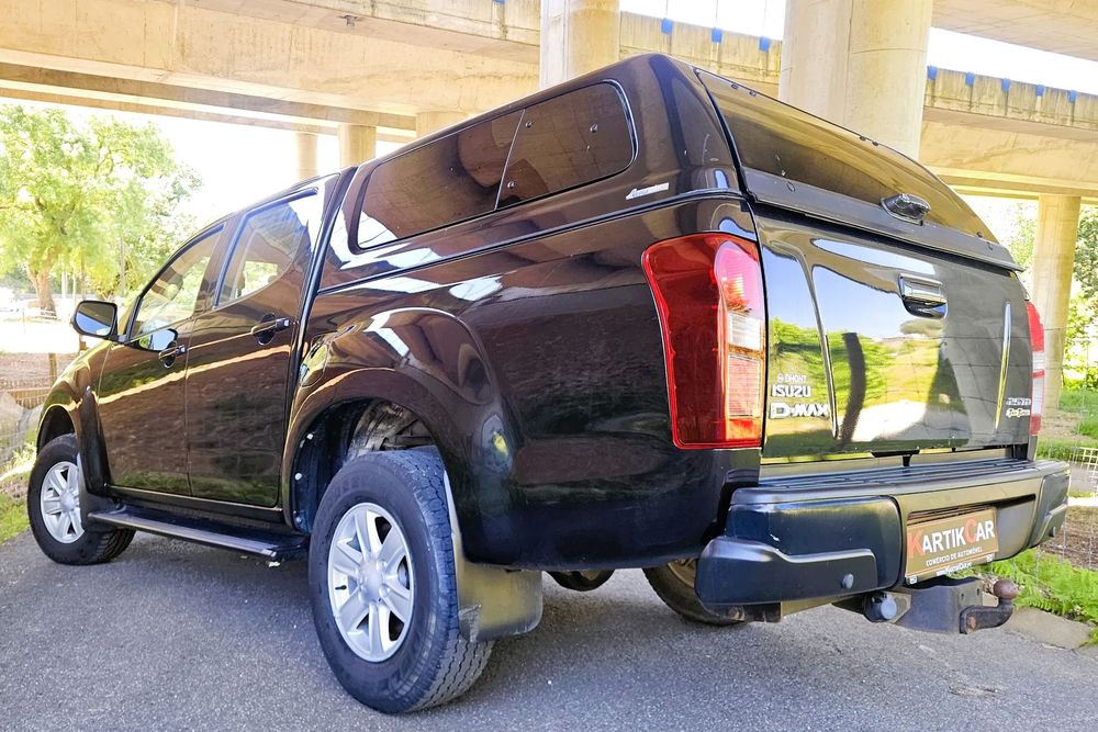 Isuzu D-Max 4x4 Cabine Dupla Custom