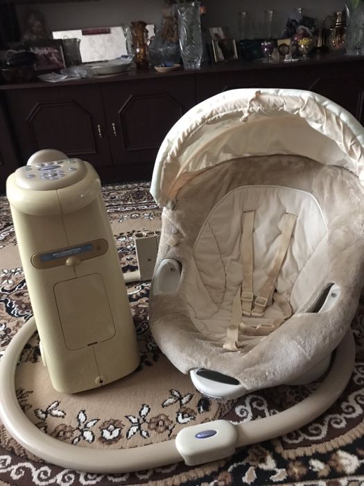 Продам Детскую качелю