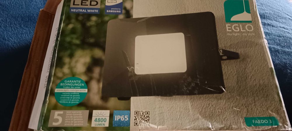 Kinkiet zewnętrzny led