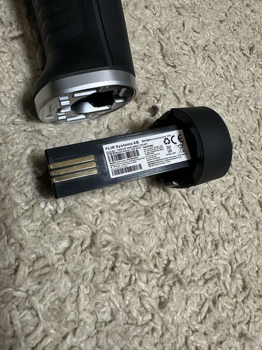 FLIR E6 тепловізор професійний