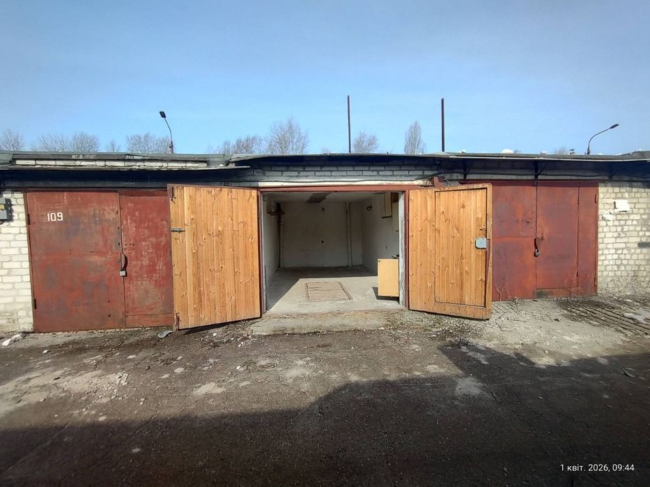 Здам сдам гараж паркінг Київ Деснянський Крайня 17 Супутник 1 Спутник