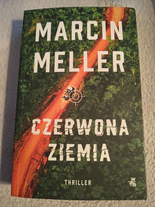Książka "Czerwona ziemia"