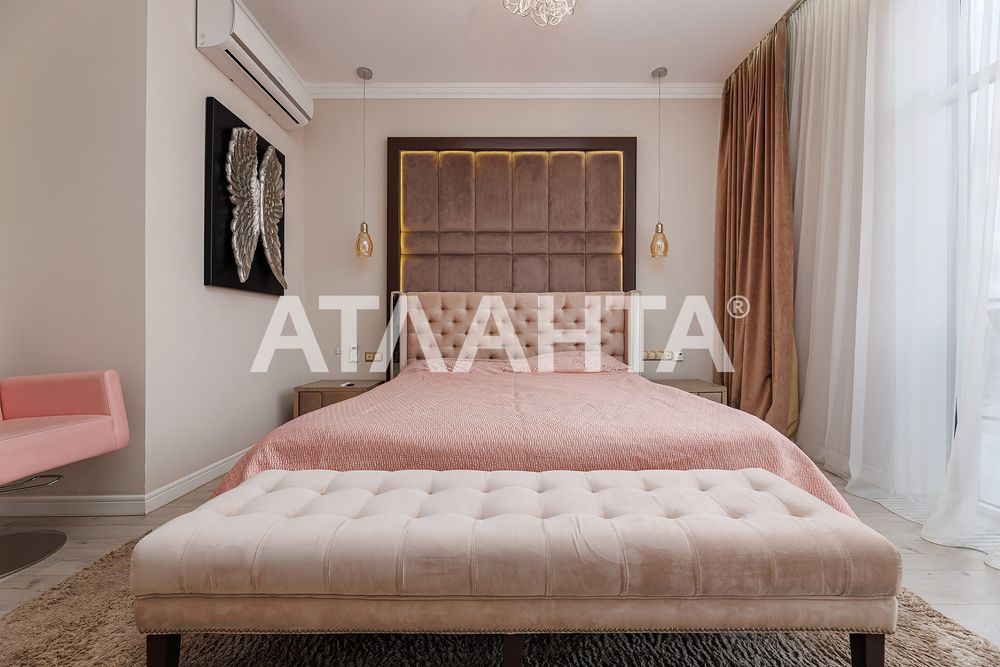 Продаж елегантної дворівневої квартири у Львові, пр.Чорновола