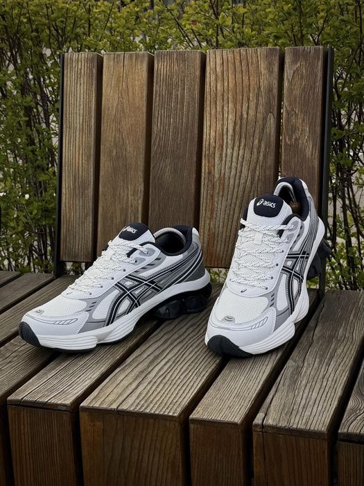 Кросівки Asics сірі Ексклюзивна модель Asics
Артикул: 3306-3