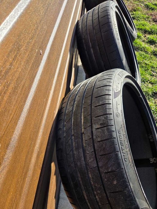 Opona Pirelli P Zero To Elect 235/35/20 235/35 R20 92Y