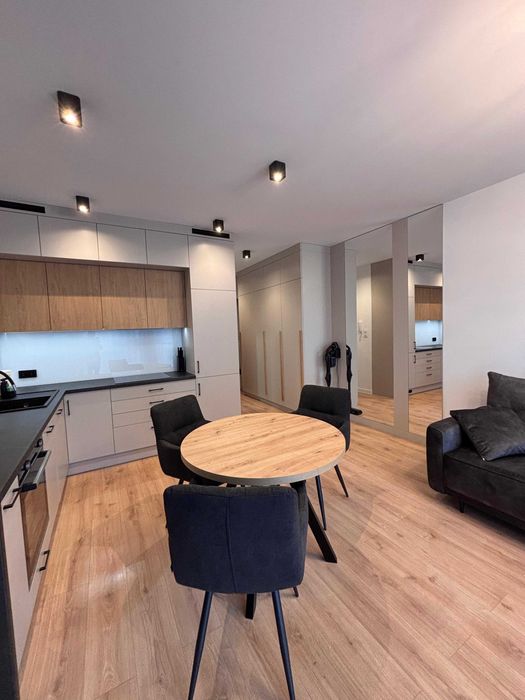 kawalerka 32 m2 do wynajęcia na zalesiu ul ćwieklińskiej 5a