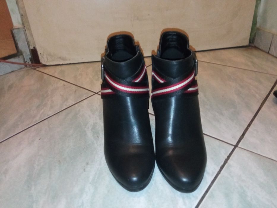 Buty na obcasie 35-36