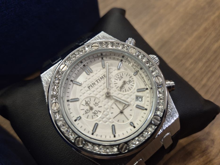 Relógio da Marca PINTIME, modelo PT:0732