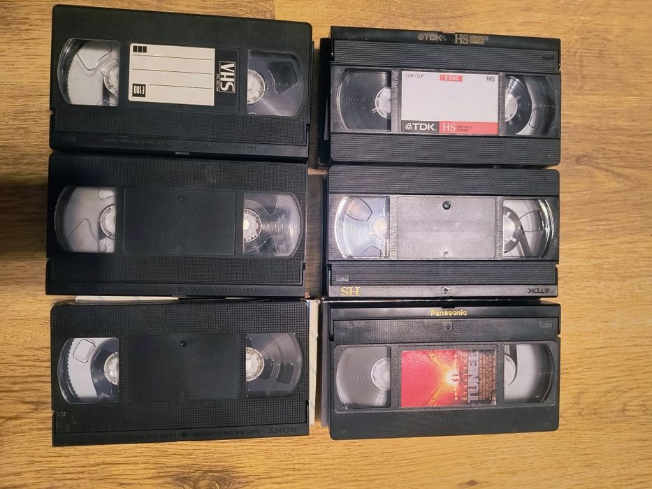 Kasety VHS 6 szt.