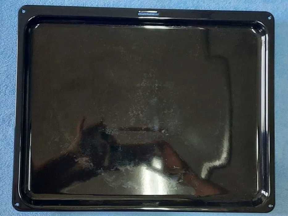 Blacha płytka, czarna do piekarnika Siemens.