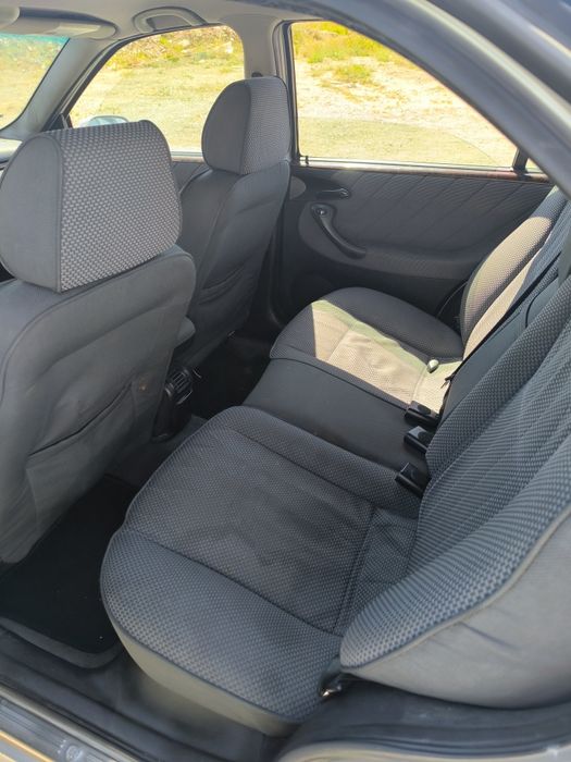 Lancia Lybra 1.9 JTD
