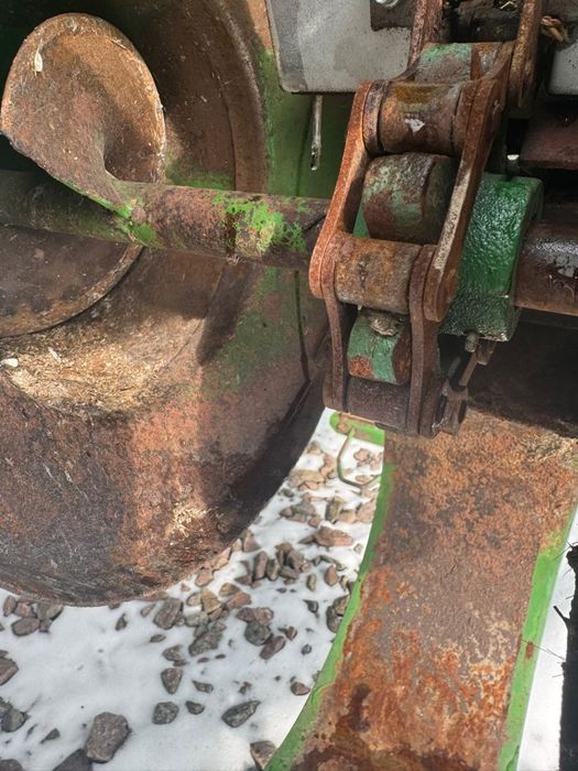 Комбайн свіжопригнаний John Deere 1052