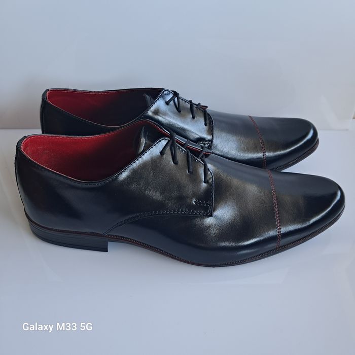 Sprzedam buty męskie r43