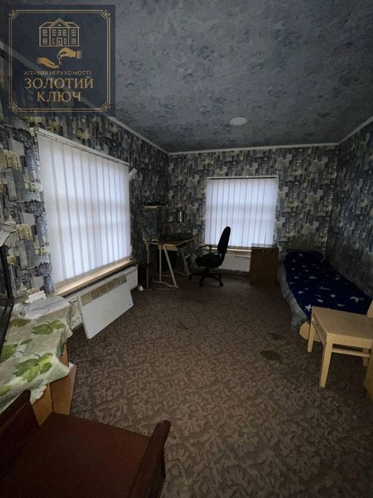 "Продаж будинку в Кропивницькому"