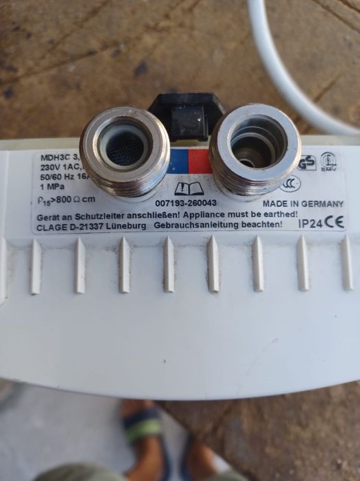 Aquecedor de água elétrico