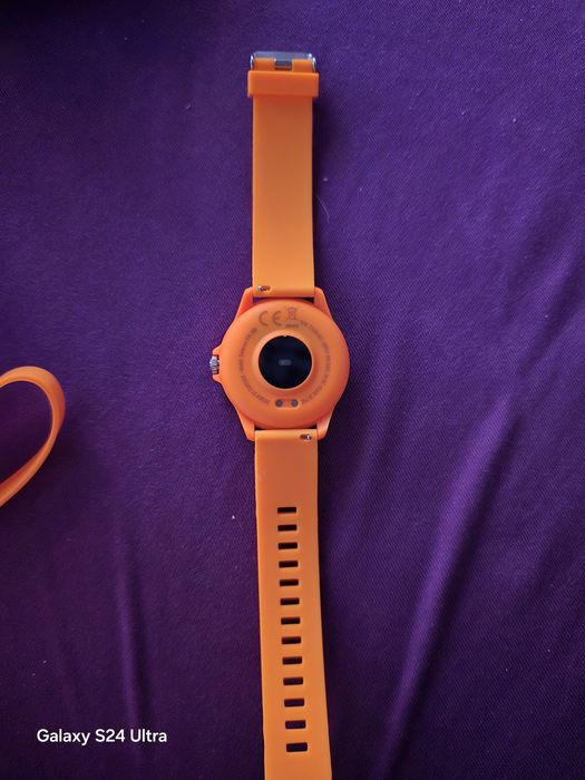 Sprzedam nowy zegarek smartfach