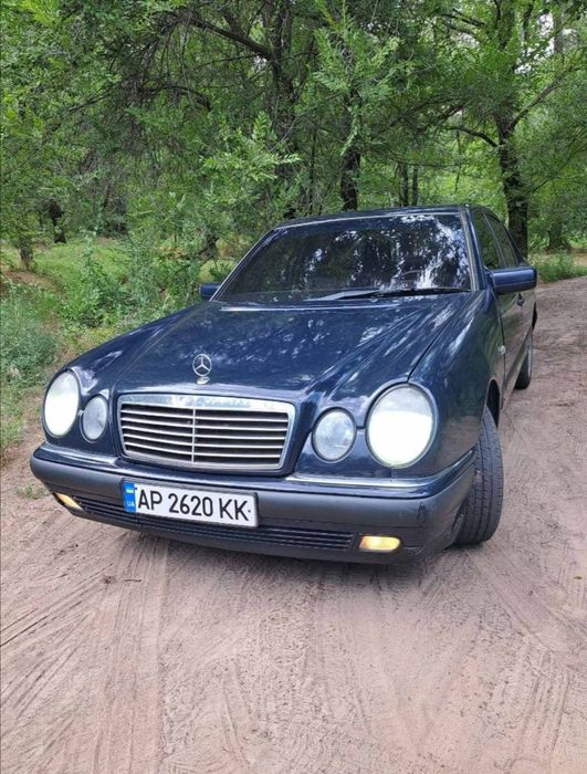 Мерседес w210 E200 Газ Бензин