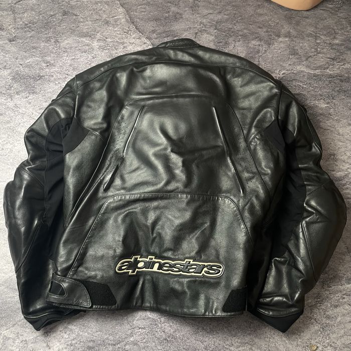 Кожаная мотокуртка alpinestars