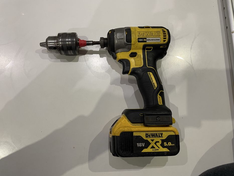 Патрон 1/4 для винтоверта