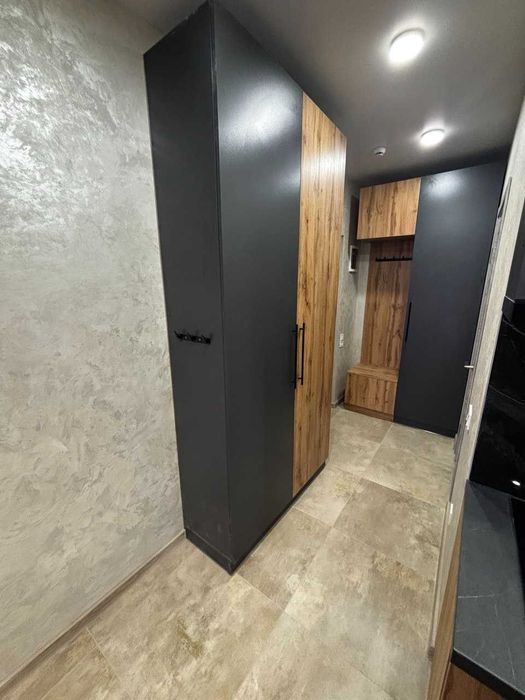 Квартира з новим ремонтом в сучасному ЖК на Таїрова. Готова до життя.