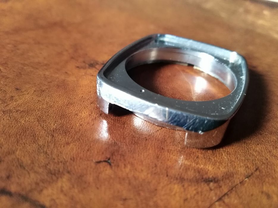 Koperta do zegarka czajka rezonator