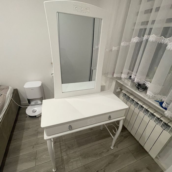 Toaletka do malowania