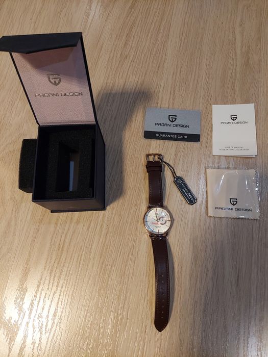Zegarek kwarcowy Pagani Desing z mechanizmem Seiko VH65 
Sidon