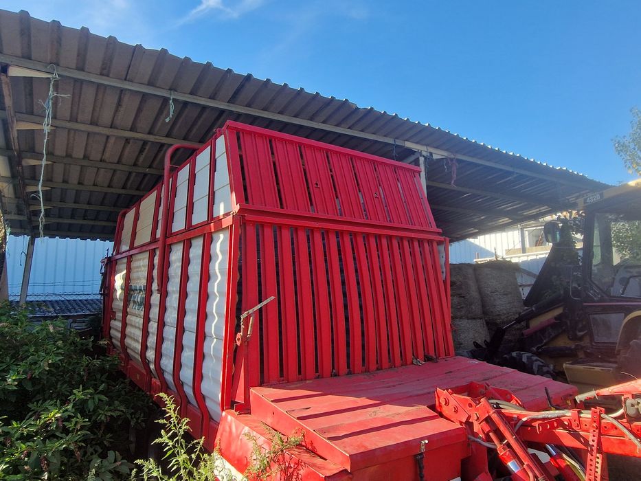 Reboque Forrageiro autocarregante