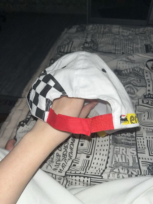 кепка eni без пред оплат