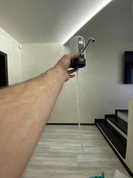 Электрическая помпа для бутилированной воды на бутыль 19 л